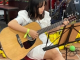 Trường nhạc - họa MIFA chiêu sinh lớp Guitar và Ukulele
